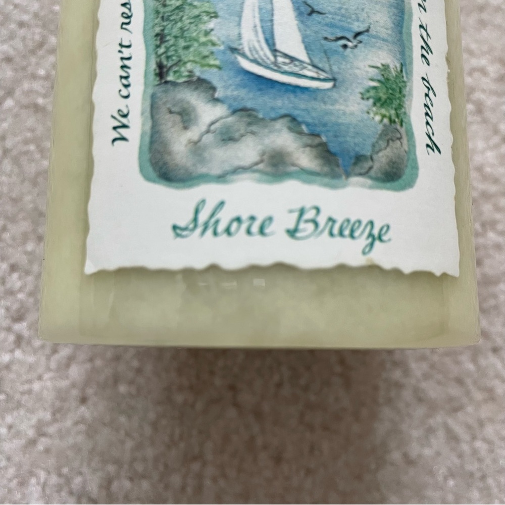Bath & Body Works / White Barn Candle Co. ~ Shore Breeze. NEW!! - Picture 6 of 6
